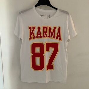 Karma 87 Taylor Swift / Travis Kelce tee shirt size M NWOT unisex